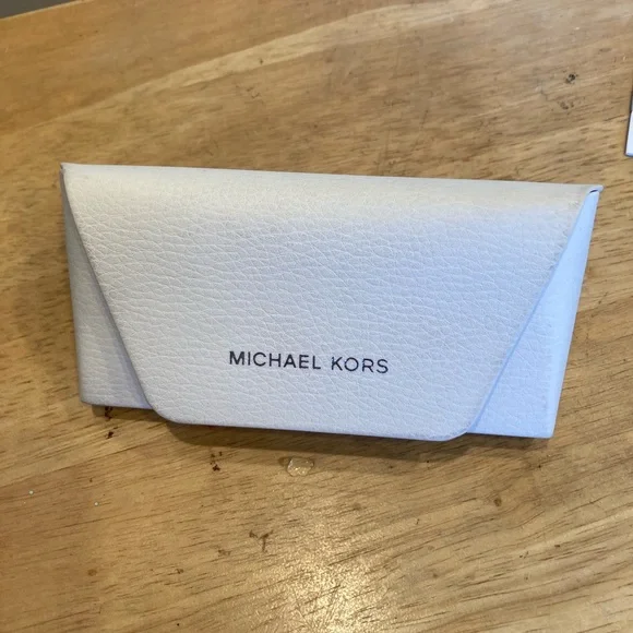 MICHAEL KORS Sunglasses - Picture 4 of 5